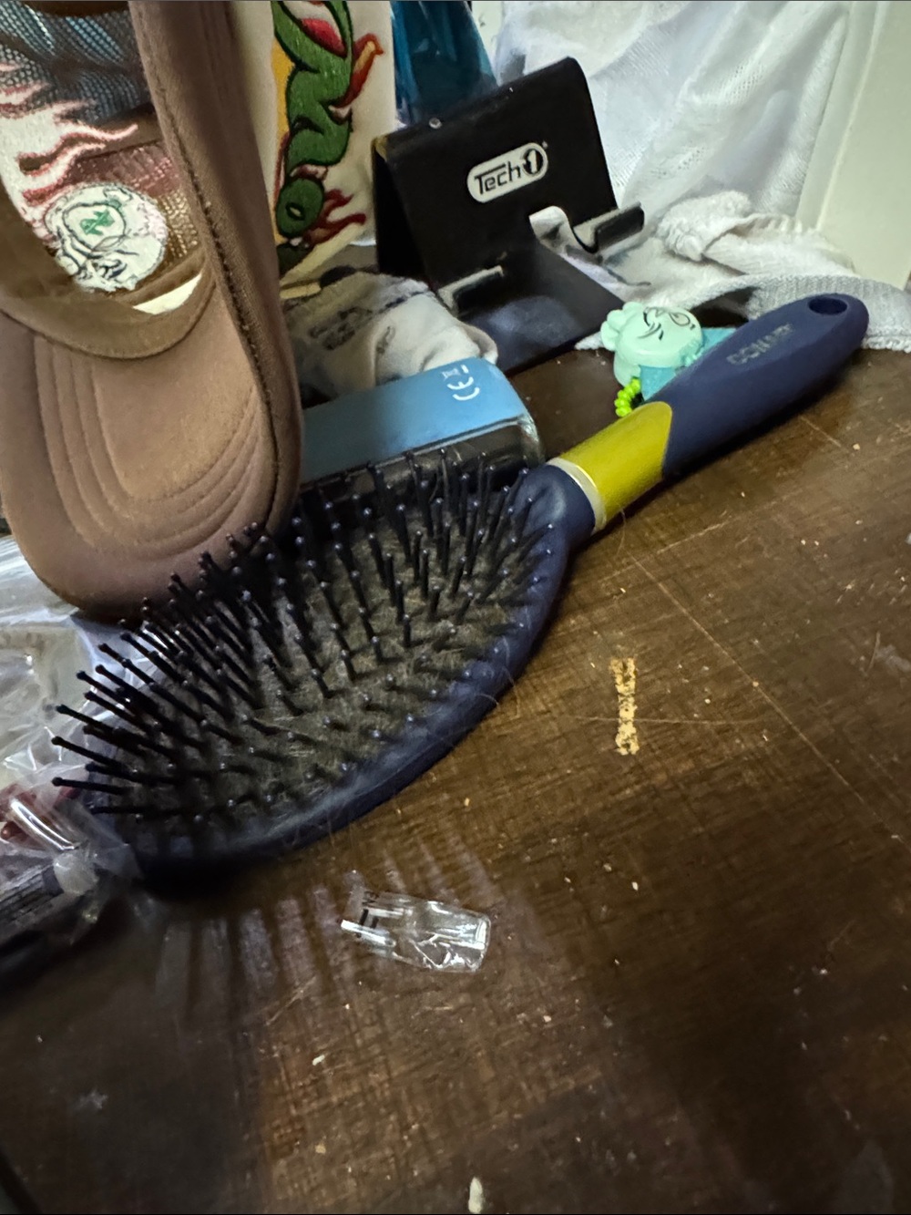 Men's Blue & Yellow Paddle Hair Brush